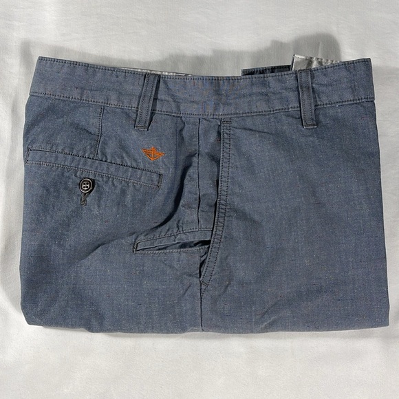 Dockers mens blue basic flat front canvas 10" inseam Bermuda shorts - size 32 - Picture 11 of 11